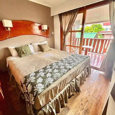 Tupa apart iguazu Puerto Iguazú Eksteriør billede