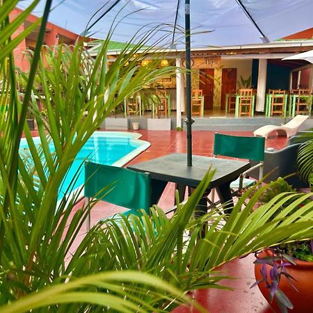 Tupa apart iguazu Puerto Iguazú Eksteriør billede